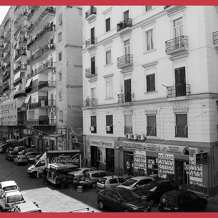 B&B La Storia Di Napoli Extérieur photo