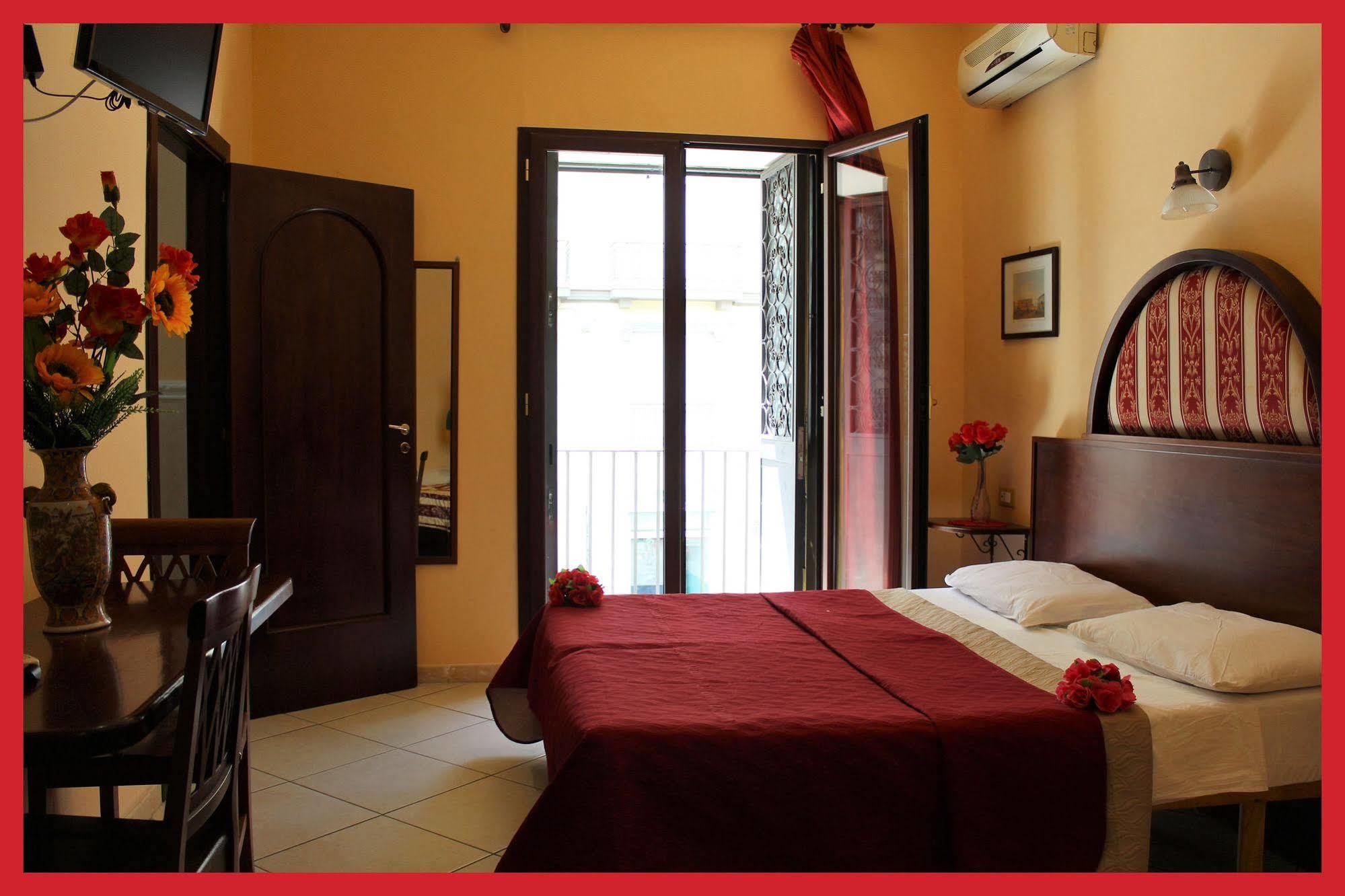 B&B La Storia Di Napoli Extérieur photo